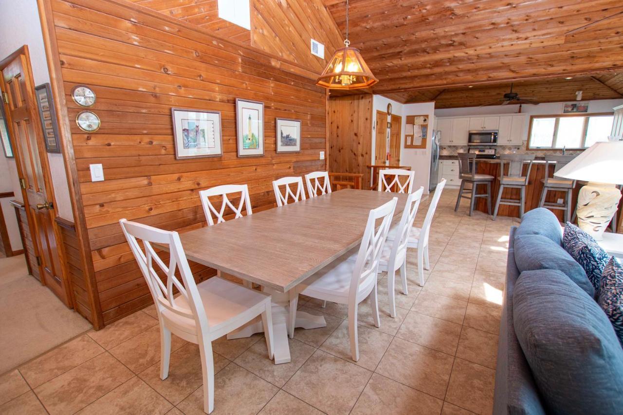 Wl933, Tale Of The Whale- Oceanfront, Private Beach Access, Gas Fireplace, Ocean Views كورولا المظهر الخارجي الصورة